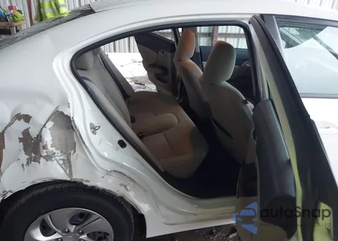 2013 Honda Civic Lx z USA, uszkodzony, nr VIN 2HGFB2F51DH522058